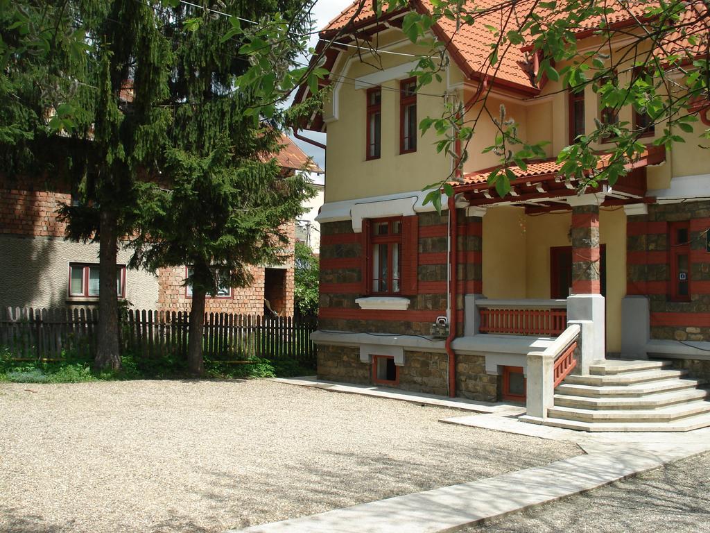 Pensiunea Micsunica Sinaia Exteriér fotografie